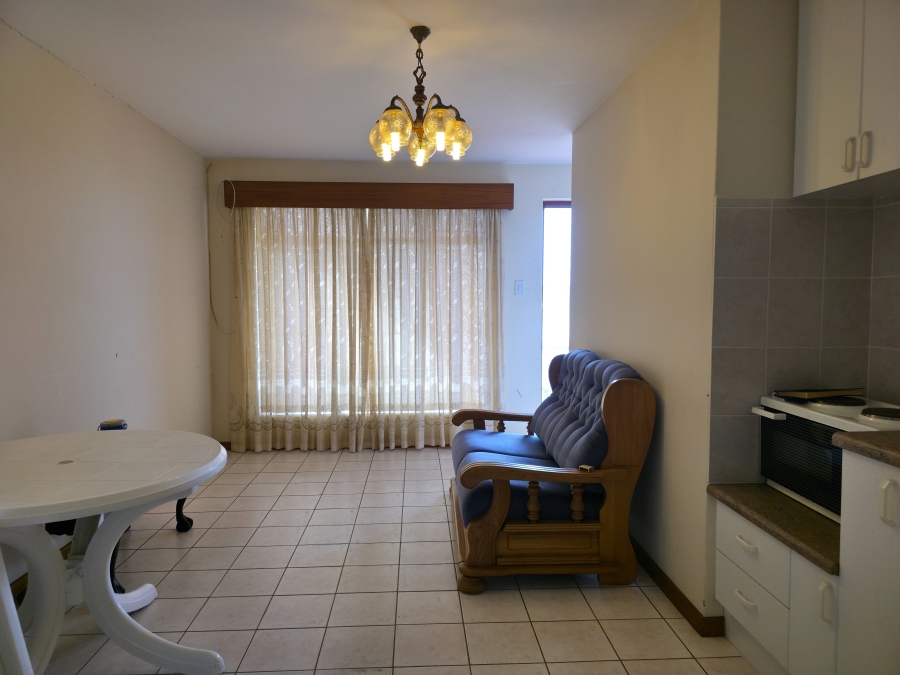 6 Bedroom Property for Sale in Wavecrest Eastern Cape
